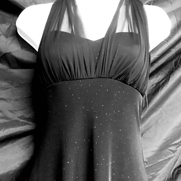 Long Black Evening Dress - Picture 3 of 5